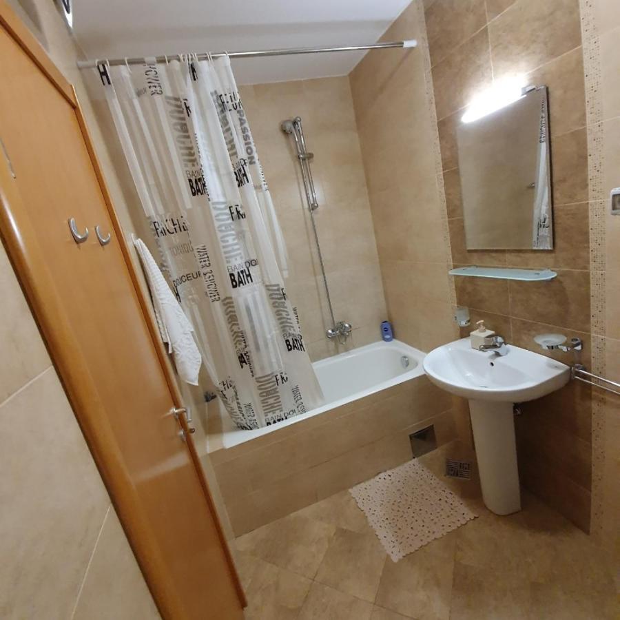 Aphrodite Apartment ポドゴリツァ エクステリア 写真